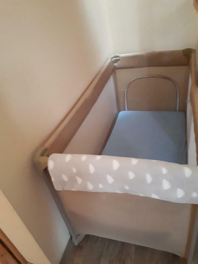 Apartamenty Sawino 4 ทิโคชิน ภายนอก รูปภาพ